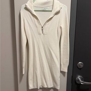 Abercrombie & Fitch Off-White Knit Zip-Up Dress